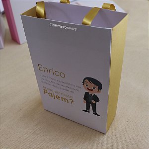 Kit do pajem: com Caderninho para Colorir e Lápis de Cor