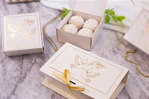 CAIXA LIVRO 6 DOCES CELEBRAR C/10 UND