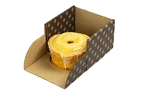 CAIXA MARROM C/VISOR P/ BOLOS CASEIROS 16,5X16,5X12CM