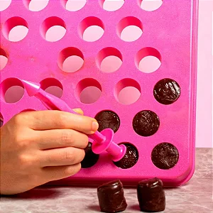 PLACA PORCIONADORA C/ EMPURRADOR 2 EM 1 ROSA - 18gr