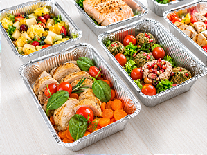 BANDEJA RETANGULAR M170 COM TAMPA 1100ML C/10 UND