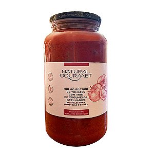 Molho Rústico de Tomates com Trio de Cogumelos Grelhados com Cogumelos Paris, Portobello e Shimeji