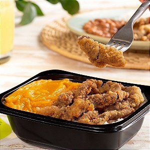 Isca de Bife a Milanesa com Creme de Abóbora, Arroz Branco e Feijão - 320g