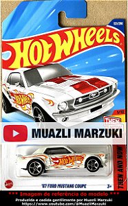 67 Ford Mustang Coupe - HYY62 | Linha Básica 2025 - Nº 121/250