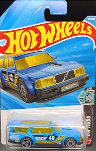 Volvo 240 Drift Wagon - JJJ36 | Linha Básica 2026 - Nº 069/250