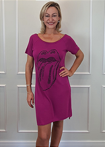 Vestido em Malha Fucsia Curto Rolling Stones Contorno Preto Pedraria
