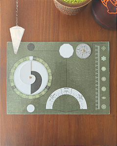 Mesa Radiônica com Régua Frequencial, Folha de Apoio e Pêndulo