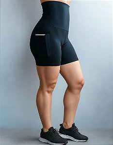 Short Feminino com Bolso Cintura Alta Modeladora Preto