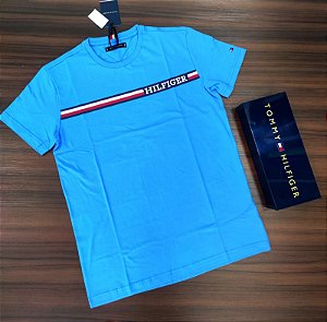 Camiseta Tommy Hilfiger Estampada - Cor Azul Claro   33688