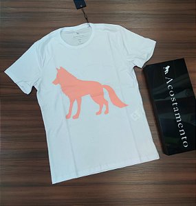 Camiseta Acostamento Estampa Lobão - Cor Branco/Rosa 120402019