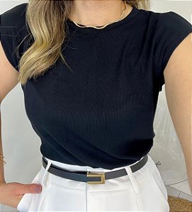 Muscle tee importada com ombreira super macia preto