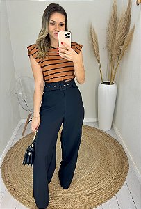 Pantalona com cinto em alfaiataria elegante preto