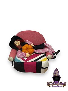 Bruxinha No Sofa 15cm