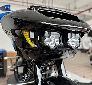 Conj. Completo de Faróis Duplos com Setas Laterais LED Ambar - Harley Road Glide FLTRX 2024-2026 -CH Parts