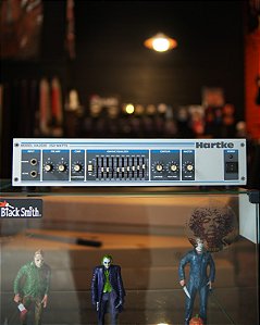 Amplificador de contrabaixo Hartke HA2500 250w (usado)