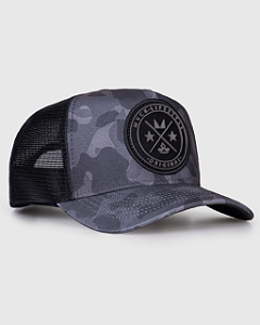 Boné Trucker Brasão Camuflado MVCK
