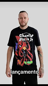 Camiseta preta Rock banda Charlie Brown Jr Zóio de Lula Oficial Consulado
