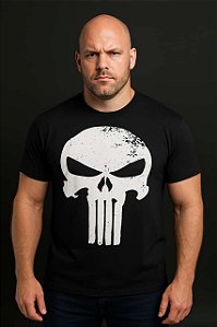 Camiseta preta estampa justiceiro