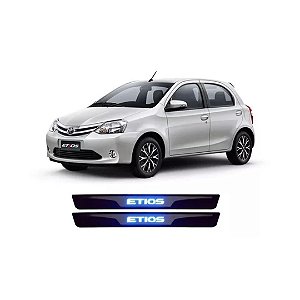 Soleira Plástica KX3 com LED Azul – Etios KX2061