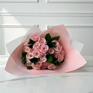 Buquê De 20 Rosas Rosa Com Folhagem