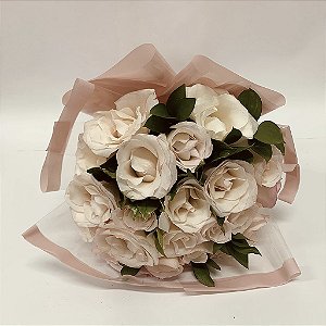 Buquê de 20 rosas Rosa com folhagem