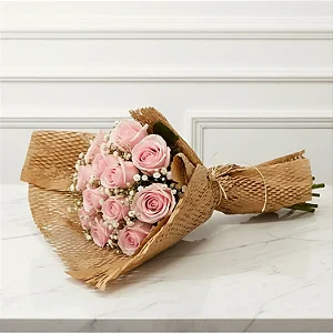 Buquê de 20 Rosas Rosa com Gypsophila