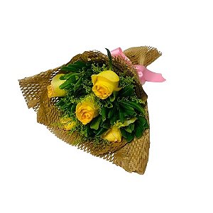 Buque de 6 Rosas Amarelas Com Folhagem