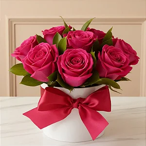 Box de Rosa Pink com Folhagem