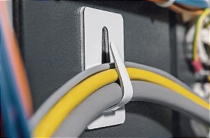 Clip Autoadesivo Diâmetro Máximo 10,0Mm Largura 25,0Mm Aço Branco Saf2-St-Wh Hellermann