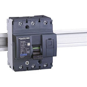 Disjuntor Ng125H 3P Curva C 80A 500V 18731 SCHNEIDER