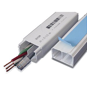 Canaleta Para Superficie Dexson 40 X 25 Mm Branca Com Adesivo 2M DXN10151 SCHNEIDER