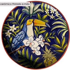 Peça feita à mão por Paula Rizzo - Tucano Folhagens