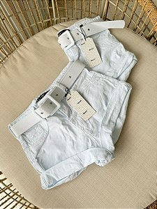Shorts Jeans Branco Barra Dobrada Cinto jeans