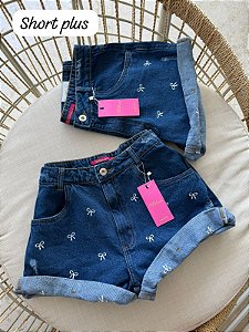 Shorts Jeans Laço Plus Size