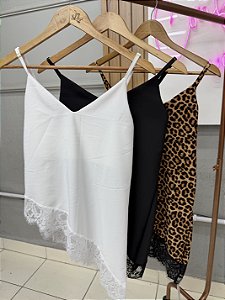 Blusa Assimétrica renda lisa