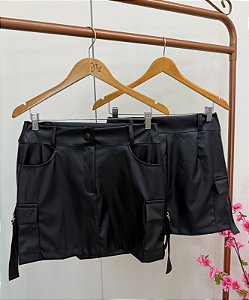 Saia Couro fake Cargo Preto
