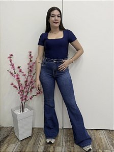 Calça Jeans Flare com Bolso Tradicional