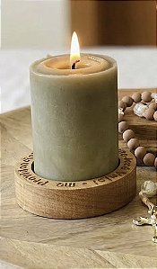 Porta velas com vela 100% cera de abelha - Guadalupe