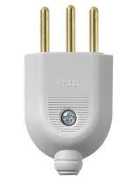 PLUGUE 2P+T 10A 250V CZ PEZZI