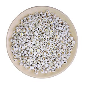 500g Miçangas De Letras Vogais Branca E Douradas 7x4mm