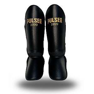 CANELEIRA DE MUAY THAI E KICKBOXING PRETO 1999 DOURADO | 20 MM PU