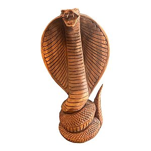 COBRA NAJA EM MADEIRA SUAR NATURAL
