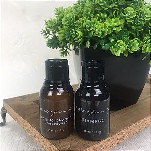 Kit 50 Frascos Shampoo com 50 Frascos Condicionador 30 ml Melão com Jasmim Realgems