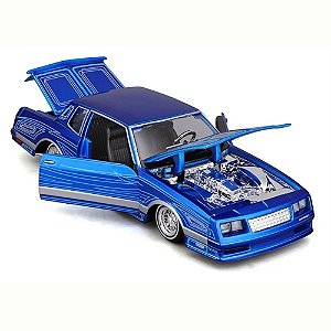 Miniatura Chevy Monte Carlo Ss Lowriders 1:24 Maisto Design Cor Azul