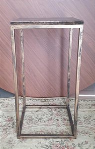 Mesinha de ferro 0,65x0,35x0,35
