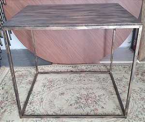 Mesinha de ferro 0,80x0,90x0,70