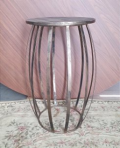 Mesinha de ferro red 0,65x0,40