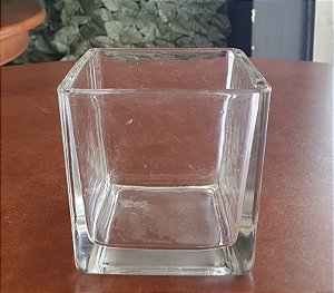 Vasinho de vidro quadrado