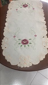 trilho de mesa bordado diversos