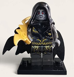 Boneco Bloco de Montar Corvus Glaive Vingadores